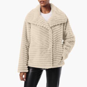 SALE! new BERNARDO Grooved Faux Fur $200 RETAIL Jacket 2512 5M5